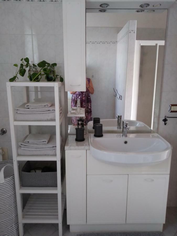 Apartamento Angy House Iolanda di Savoia Exterior foto